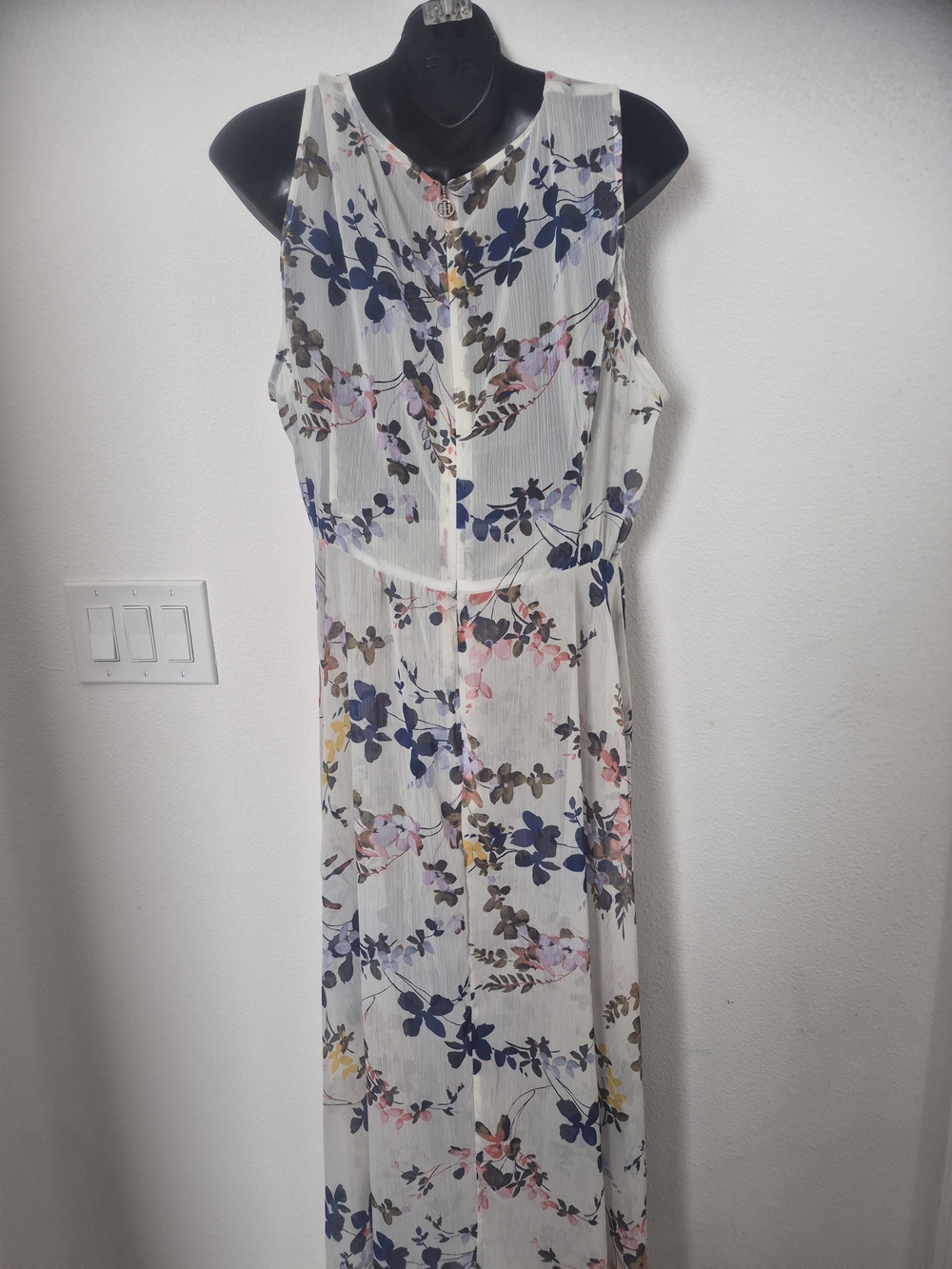 Tommy Hilfiger White Floral Midi Dress with Navy & Pink Accents